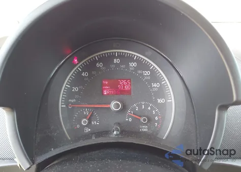 2009 Volkswagen New Beetle 2.5L из США, поврежденный, VIN 3VWRW31C59M514708